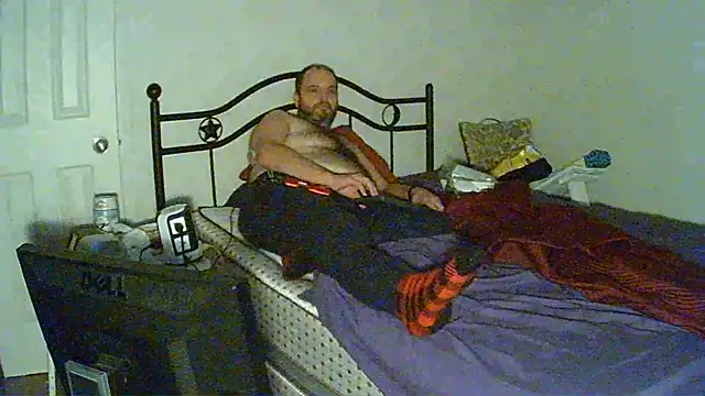 caressonnous online show from December 2024 09:06:01 PM