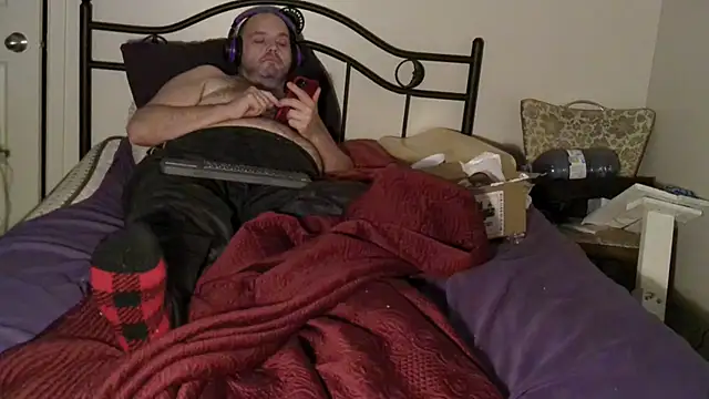 caressonnous online show from January 2025 06:59:02 PM