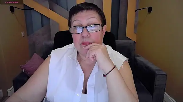 BarbaraTurners online show from January 2025 06:38:01 PM