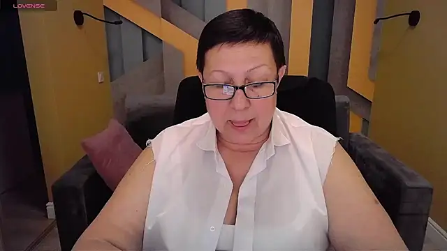 BarbaraTurners online show from January 2025 09:37:01 PM