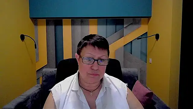 BarbaraTurners online show from March 2025 03:57:02 AM