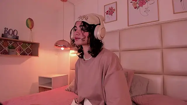 ZukyXYakihiro89 online show from December 2024 07:21:02 PM