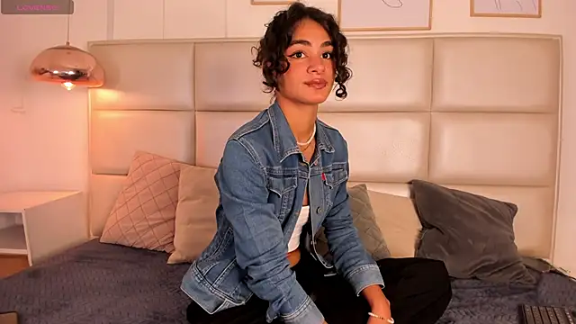 ZukyXYakihiro89 online show from February 2025 05:05:02 PM