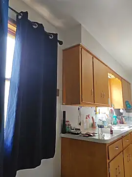 honeeyyy pot online show from April 2026 06:54:02 PM