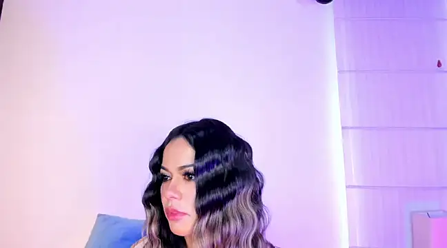 summer holiday online show from December 2024 03:20:01 AM