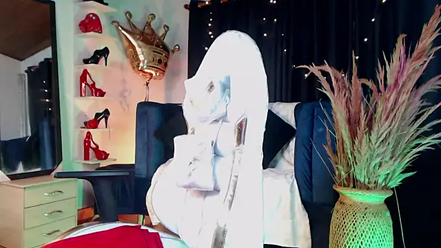 KorayRoussel online show from March 2025 03:49:02 PM