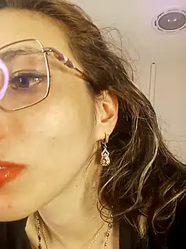 bulma bambina  online show from February 2025 10:53:02 PM