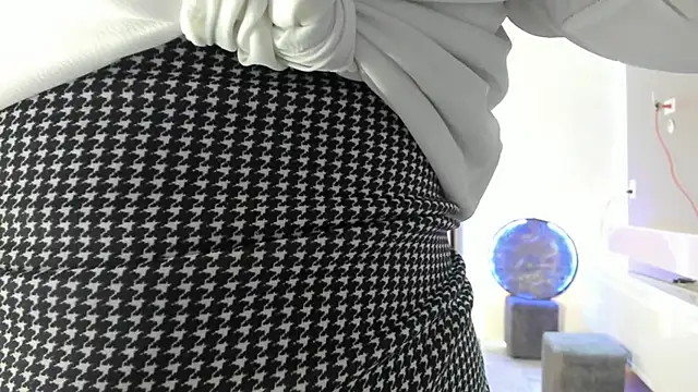 xalicesfantasyx online show from October 2025 01:42:02 PM