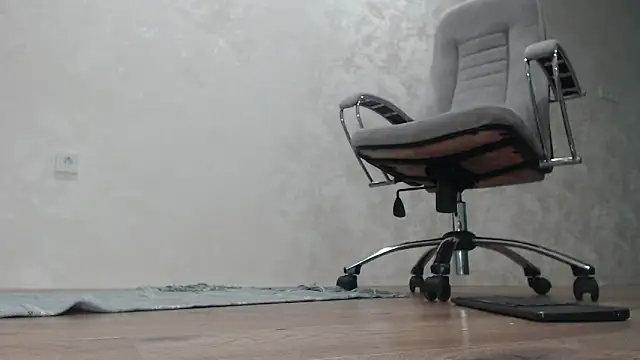 Snapshot of msicebabyxxx chatting on June 2026 06:52:02 AM msicebabyxxx online show from June 2026 06:52:02 AM