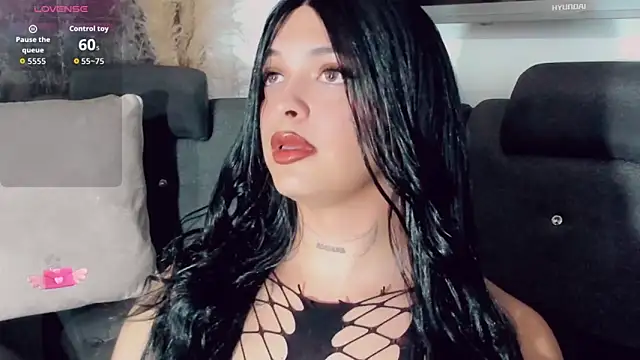 Snapshot of Emmaa_Saenz_ chatting on July 2026 11:11:02 PM Emmaa Saenz online show from July 2026 11:11:02 PM