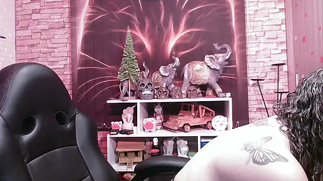 charlotedoll online show from December 2024 03:54:01 AM