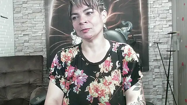 charlotedoll online show from February 2025 04:58:01 AM