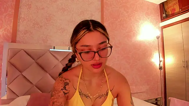 Arianavillada online show from October 2025 03:10:02 AM