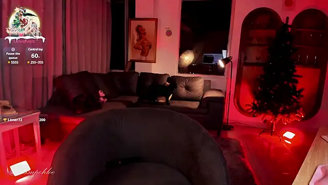 misschloe   online show from December 2024 11:55:01 PM