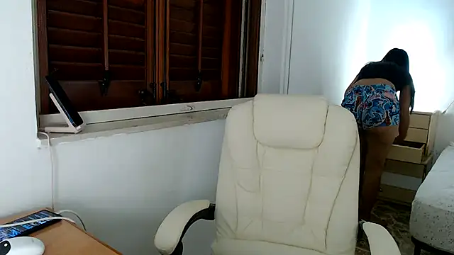 Snapshot of ZajiraShane chatting on July 2026 08:35:01 PM ZajiraShane online show from July 2026 08:35:01 PM