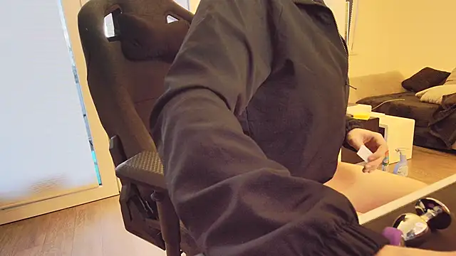 Hot ToyBoy6974 online show from January 2025 03:17:02 PM