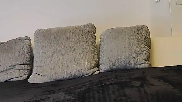 Hot ToyBoy6974 online show from March 2025 02:30:02 AM