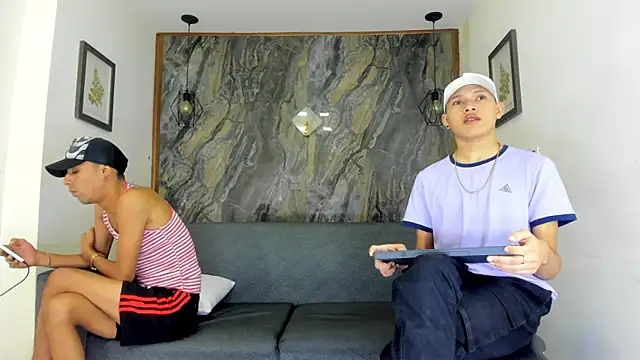 liam genner  online show from February 2025 07:53:02 PM