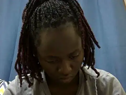 Seeexxxy-bree online show from March 2025 01:18:01 PM