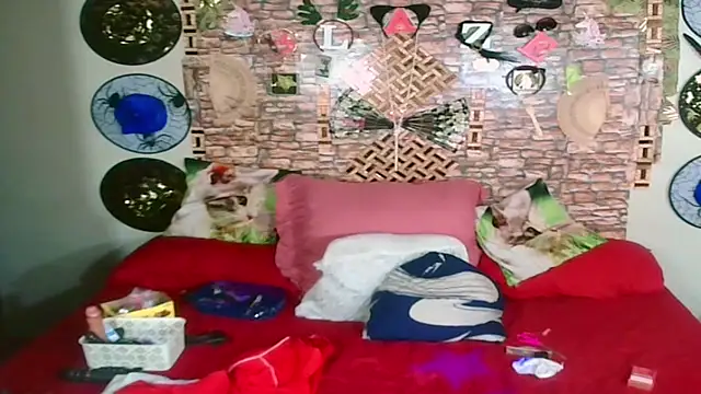 Indian Blaze00 online show from September 2025 07:03:01 PM