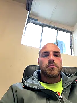 Snapshot of parallelo990 chatting on October 2025 12:48:02 PM parallelo990 online show from October 2025 12:48:02 PM