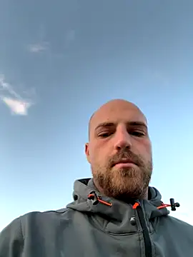 Snapshot of parallelo990 chatting on October 2025 05:48:02 AM parallelo990 online show from October 2025 05:48:02 AM