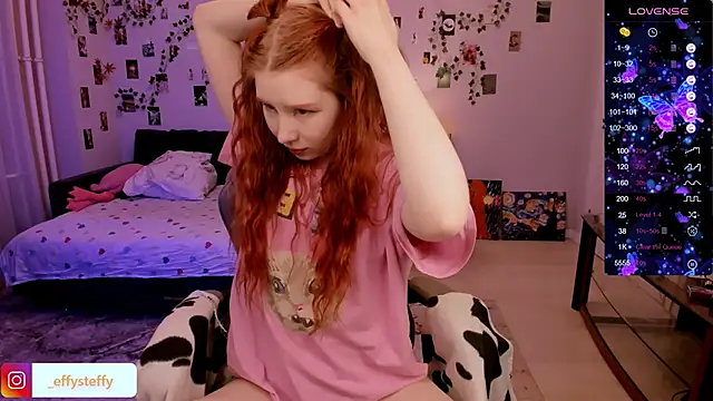 CallMeEffy1 online show from March 2025 03:32:02 AM