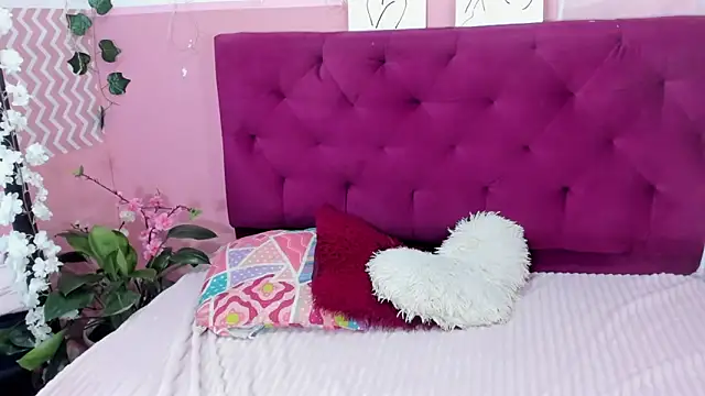 candysmitxxx online show from March 2025 02:17:01 AM