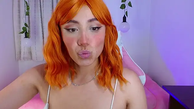 veronicaxx69 online show from December 2024 03:44:01 PM