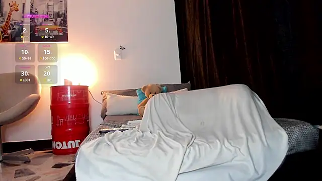 Curlblue online show from March 2025 09:07:02 AM