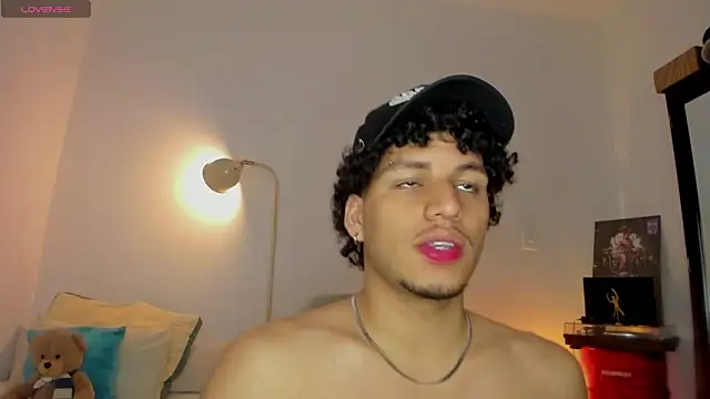 Curlblue online show from September 2025 10:05:01 AM