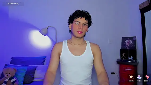 Curlblue online show from October 2025 05:29:01 AM