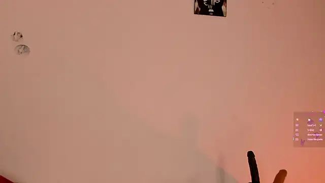 Maggie 1 online show from November 2025 10:34:01 PM