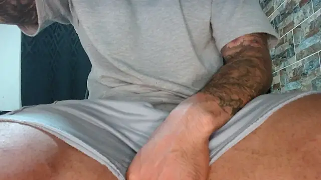 Snapshot of babyrecord1 chatting on February 2025 04:14:01 PM babyrecord1 online show from February 2025 04:14:01 PM