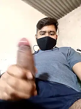 Snapshot of Pussy_lover_33 chatting on January 2026 04:18:02 AM Pussy lover 33 online show from January 2026 04:18:02 AM