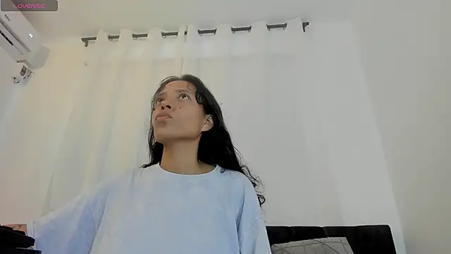 lexyfyre online show from May 2026 11:26:02 AM