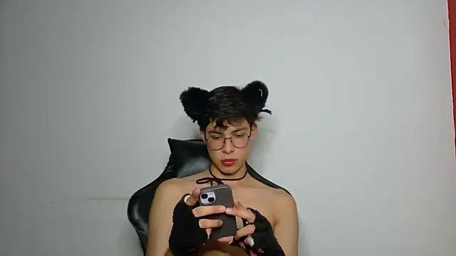 Jacotnk online show from March 2025 04:49:02 AM