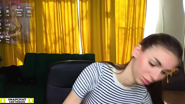 Snapshot of EmmyGreans chatting on April 2026 05:46:01 AM EmmyGreans online show from April 2026 05:46:01 AM