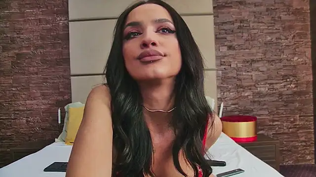 AylinRoss online show from December 2024 05:37:01 AM