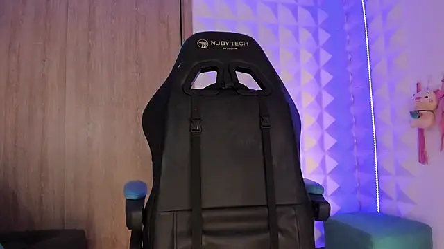 Jendralevis online show from October 2025 08:04:01 PM