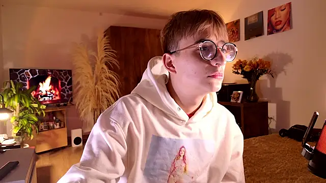 Mr evan1 online show from September 2025 04:19:02 PM