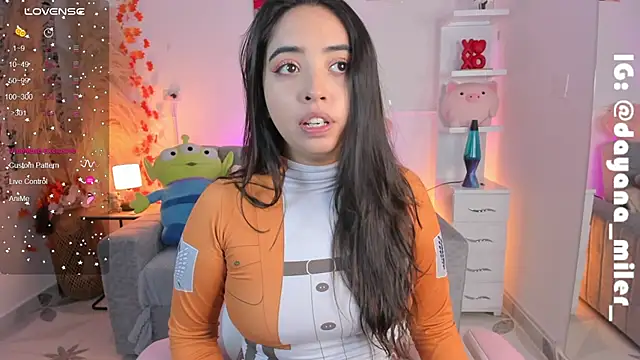  dayana miler online show from January 2025 01:50:01 AM