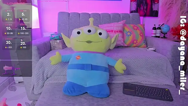  dayana miler online show from March 2025 04:32:01 AM