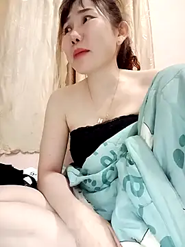 Snapshot of Ana_love2000 chatting on February 2025 02:22:02 PM Ana love2000 online show from February 2025 02:22:02 PM