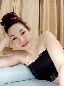 Snapshot of Ana_love2000 chatting on February 2025 05:28:01 PM Ana love2000 online show from February 2025 05:28:01 PM