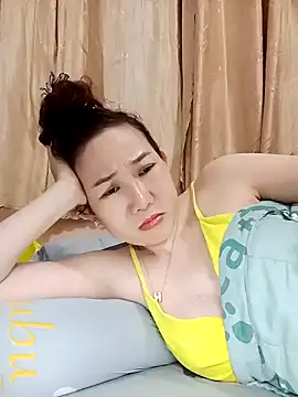 Snapshot of Ana_love2000 chatting on February 2025 04:48:01 PM Ana love2000 online show from February 2025 04:48:01 PM