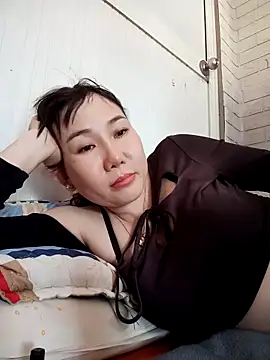 Snapshot of Ana_love2000 chatting on March 2025 05:42:01 AM Ana love2000 online show from March 2025 05:42:01 AM