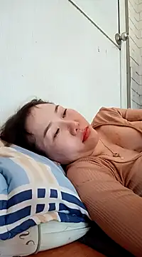 Snapshot of Ana_love2000 chatting on March 2025 08:27:01 AM Ana love2000 online show from March 2025 08:27:01 AM