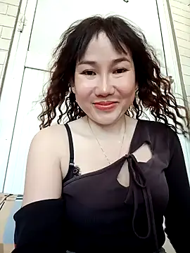 Snapshot of Ana_love2000 chatting on March 2025 09:32:02 AM Ana love2000 online show from March 2025 09:32:02 AM