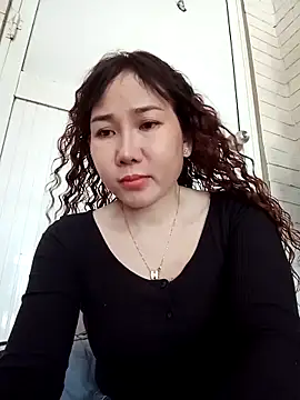 Snapshot of Ana_love2000 chatting on March 2025 02:24:02 AM Ana love2000 online show from March 2025 02:24:02 AM